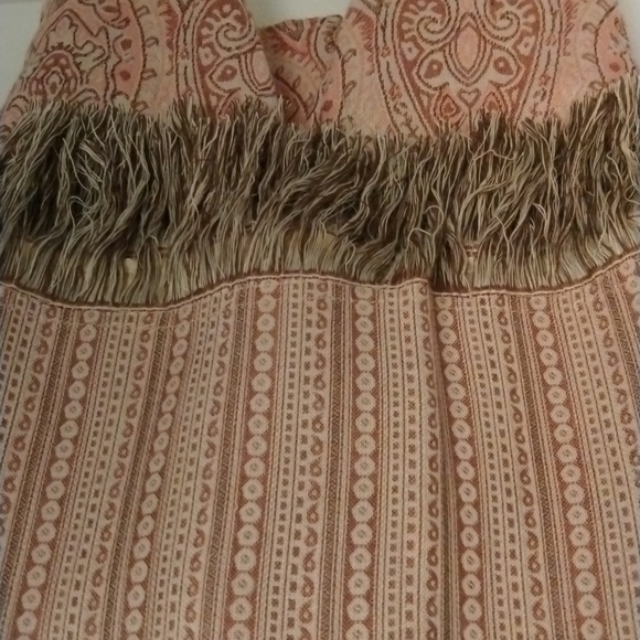 Dress Barn Woman Maxi Boho India/Western Pastel Pull On Skirt Sz. 18 - Picture 9 of 10
